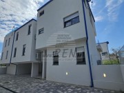 Stan - Lovrečica (01621)