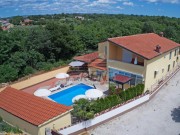 Kuća - Poreč (01562)