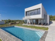 Vila - Novigrad (00127)