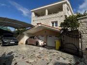 Kuća  - Medulin (01777)