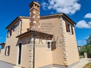 Kuća - Poreč (01365)