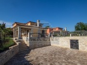 Kuća - Novigrad (00492)