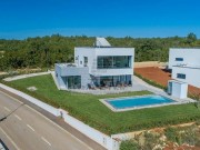 Vila - Novigrad (01498)