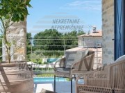 Vila - Rovinj (01400)