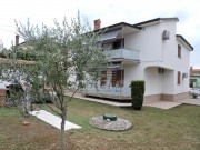Kuća - Novigrad (01406)