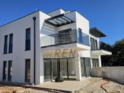 Kuća - Novigrad (01639)