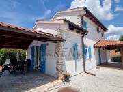 Kuća - Višnjan (01550)