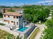 Kuća  - Buje (00243)