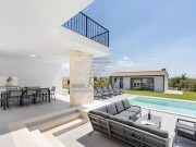 Vila - Brtonigla (01810)