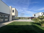 Vila - Novigrad (00129)